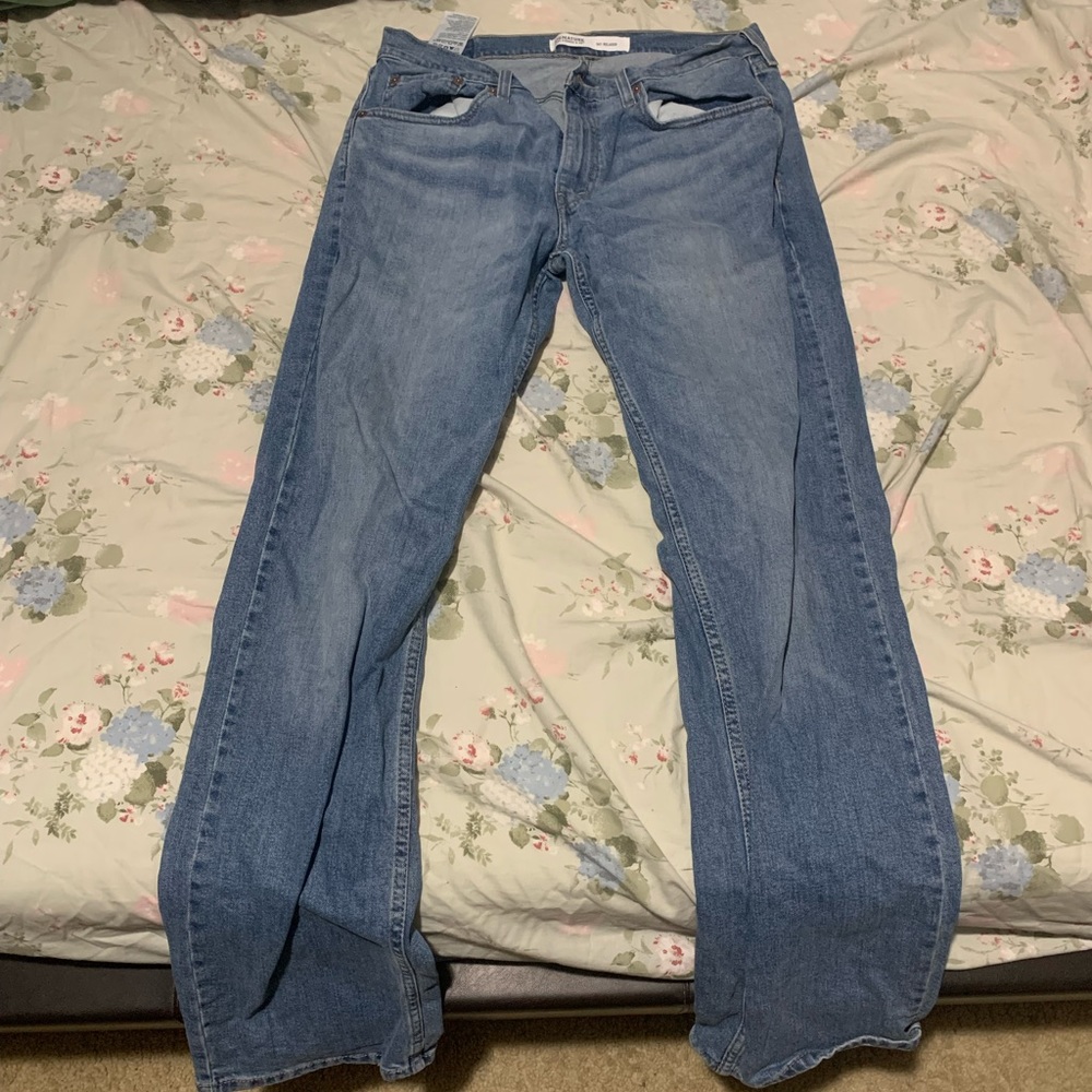 Levi jeans